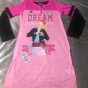 Jojo Siwa nightgown